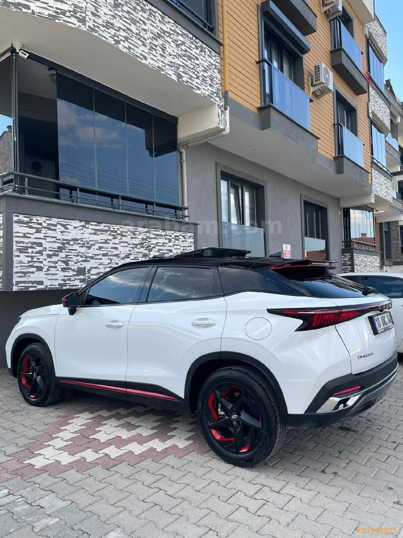 Sahibinden Chery Omoda 5 1.6 T-GDI Excellent 2024 Model Balıkesir 20.000 km Beyaz 5