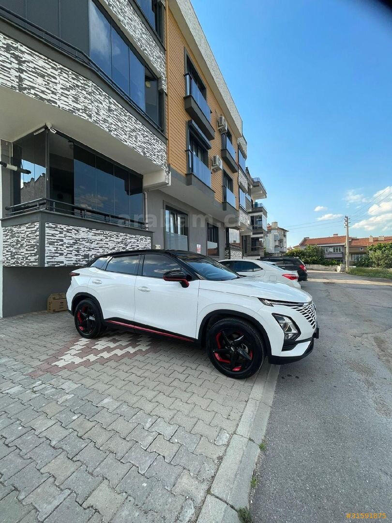 Sahibinden Chery Omoda 5 1.6 T-GDI Excellent 2024 Model Balıkesir 20.000 km Beyaz 4