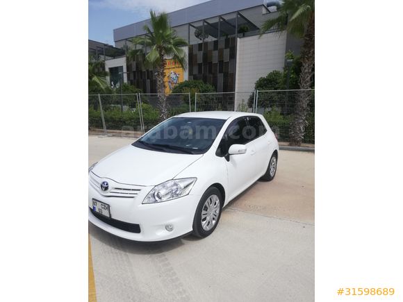 Sahibinden Toyota Auris 1.33 Comfort 2012 Model