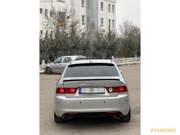 2.4 YER UÇAĞI