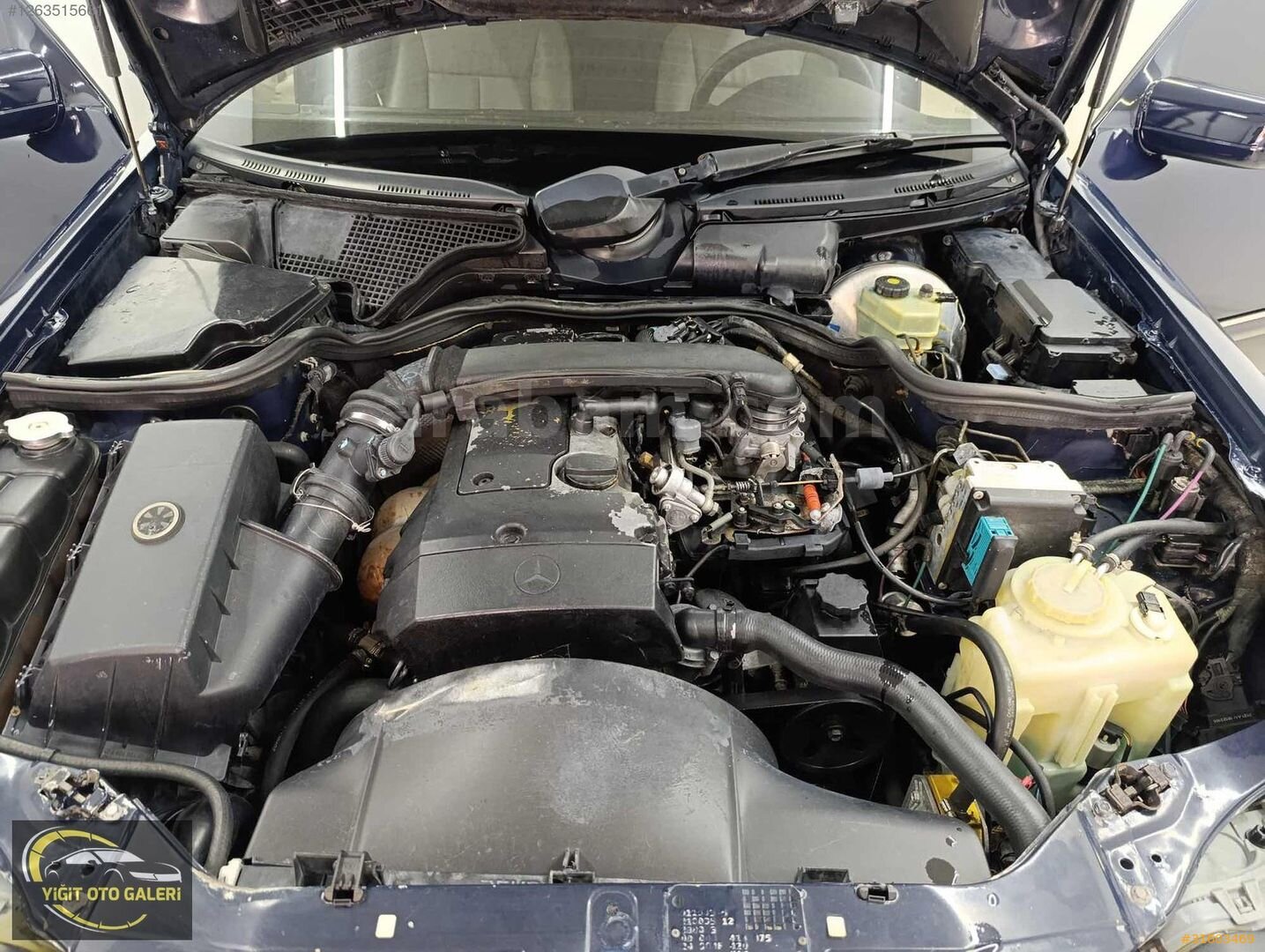 Galeriden Mercedes - Benz E 200 Avantgarde 1995 Model Aydın 456.000 km Lacivert 5