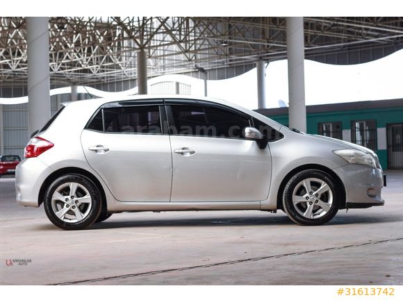 UYGUNLAR AUTO'DAN TEMİZ AİLE ARACI AURİS