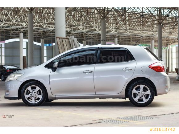 UYGUNLAR AUTO'DAN TEMİZ AİLE ARACI AURİS