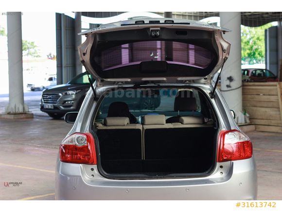 UYGUNLAR AUTO'DAN TEMİZ AİLE ARACI AURİS