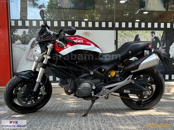 DÜŞÜK KM, HASAR KAYITSIZ DUCATİ MONSTER 696