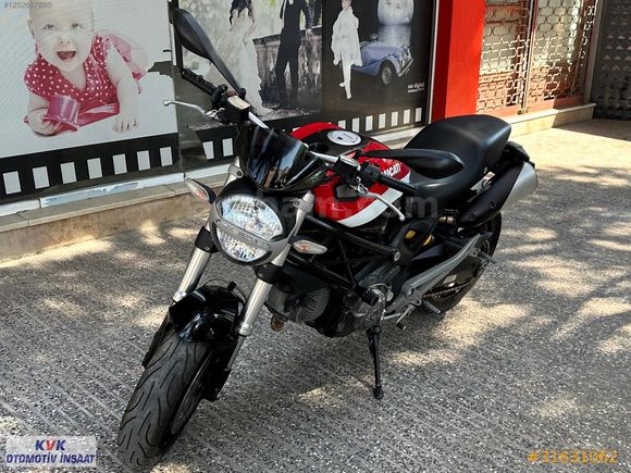 DÜŞÜK KM, HASAR KAYITSIZ DUCATİ MONSTER 696