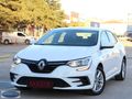 2022 MEGANE 1.3 TCE 140BG OTOMATİK TESLA EKRAN ÇELİK JANT