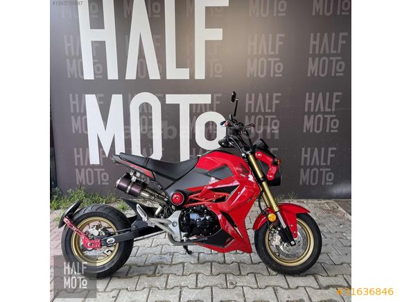 HALF MOTO 2015 HONDA MSX 125 CUSTOM