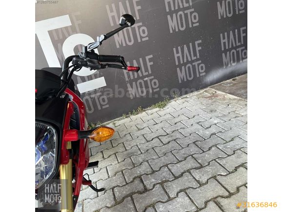 HALF MOTO 2015 HONDA MSX 125 CUSTOM