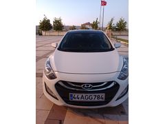 Sahibinden Hyundai i30 1.6 GDi Elite 2012 Model Malatya bütün bakımları yeni yapıldı. km değişiklik gösterebilir.