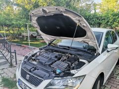 Öğretmenden  Seat Leon 1.6 TDI CR Style 2015 Model Kayseri 15300 km Beyaz