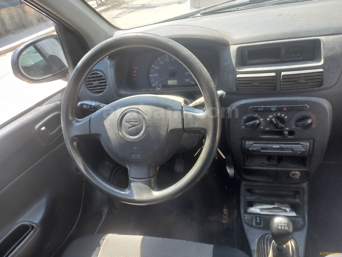 Sahibinden Daihatsu Cuore 1.0 Low Grade 2006 Model Hatay 113.000 km Gri 7