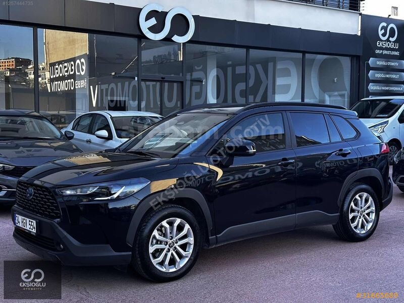 2023 MODEL TOYOTA COROLLA CROSS HYBRİD CAM TAVAN