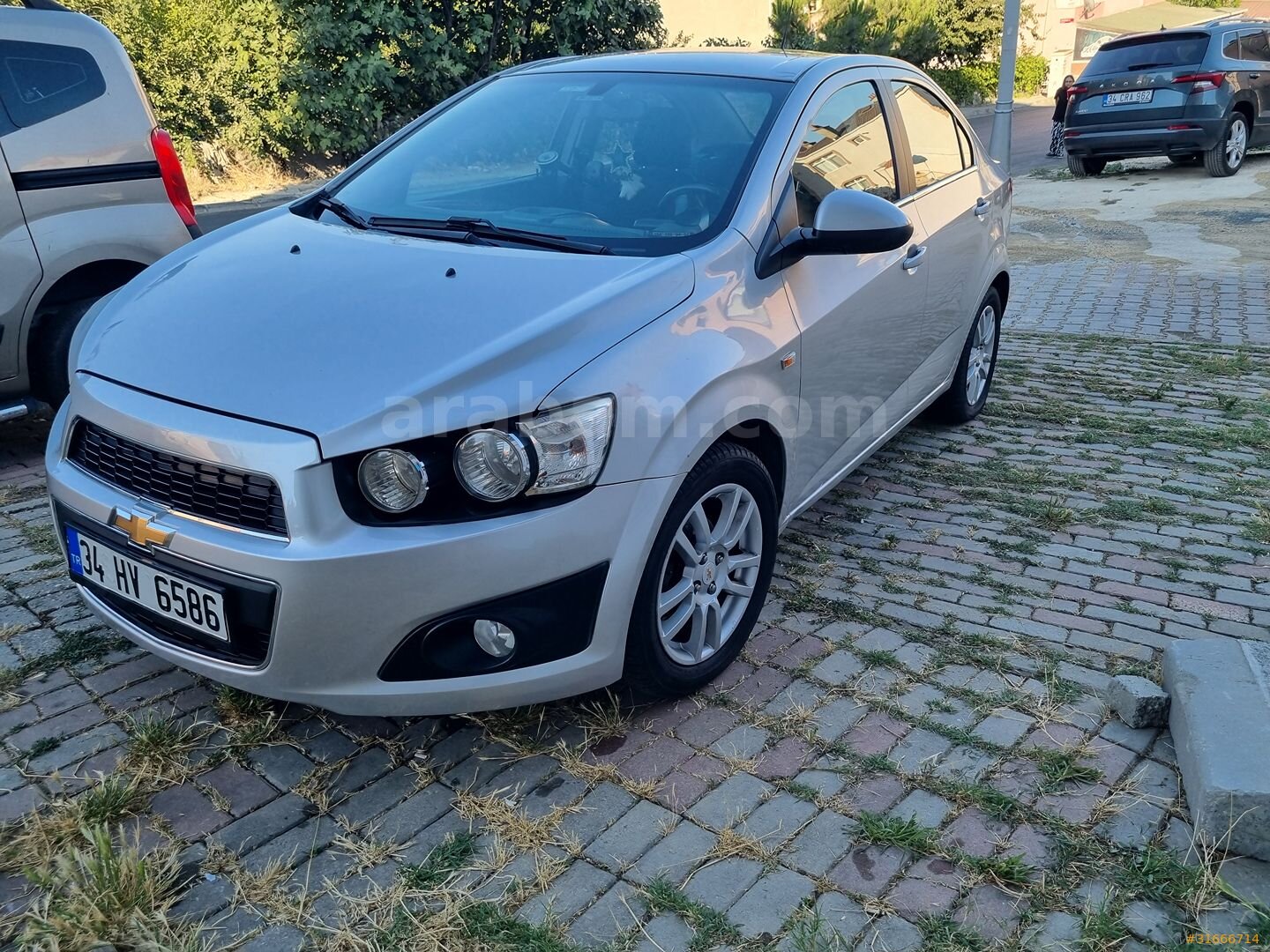 Sahibinden Chevrolet Aveo 1.4 LTZ 2011 Model İstanbul 190.000 km Gri (metalik) 5