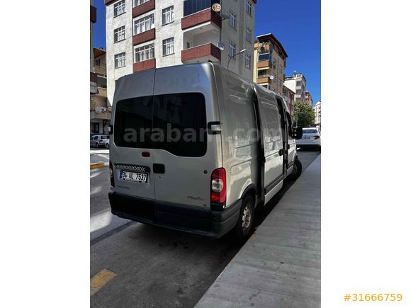 Sahibinden Renault Master 2.5 dCi 12.6 m3 2005 Model İstanbul