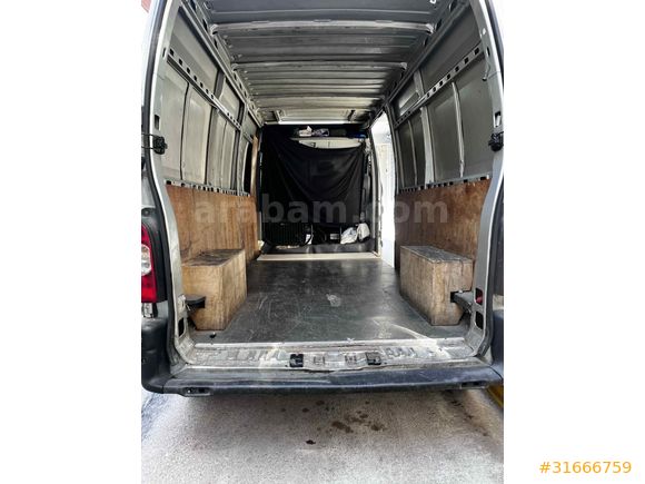 Sahibinden Renault Master 2.5 dCi 12.6 m3 2005 Model İstanbul