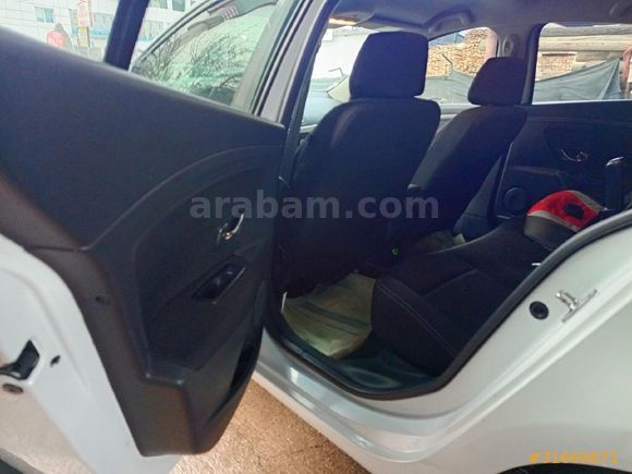 HATASİZ SAHİBİNDEN TAKASLİ Renault Fluence 1.5 dCi Touch Plus 2013 Model
