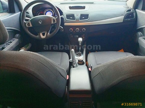 HATASİZ SAHİBİNDEN TAKASLİ Renault Fluence 1.5 dCi Touch Plus 2013 Model