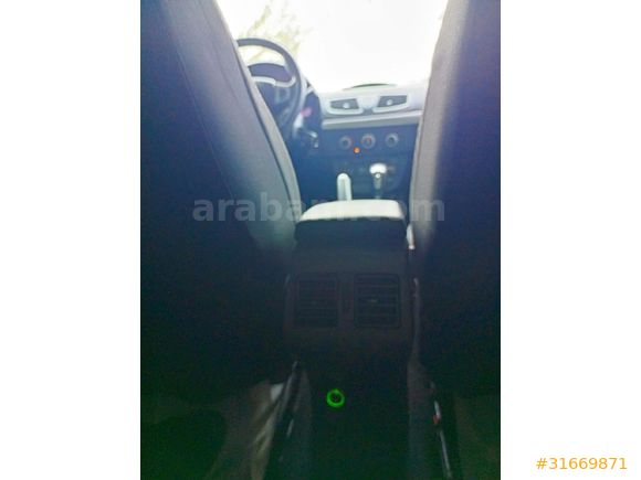 HATASİZ SAHİBİNDEN TAKASLİ Renault Fluence 1.5 dCi Touch Plus 2013 Model