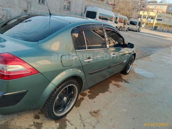 Sahibinden Renault Megane 1.5 dCi Authentique 2004 Model  395.000 km Yeşil