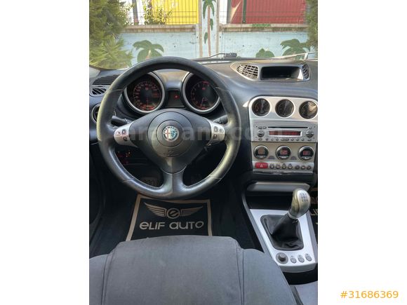 Alfa Romeo 1.6 Progression 2005 Model 
