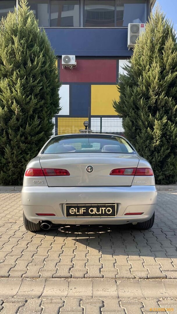 Galeriden Alfa Romeo 156 1.6 TS Progression 2005 Model Aydın 216.000 km Gri (Gümüş) 5