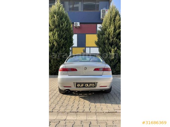 Alfa Romeo 1.6 Progression 2005 Model 