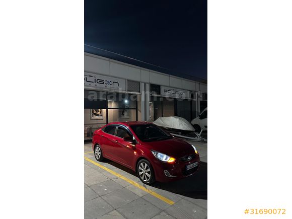 Sahibinden Hyundai Accent Blue 1.6 CRDI Mode Plus 2012 Model