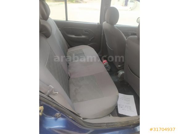 Renault Clio 1.6 RXT 2000 Model