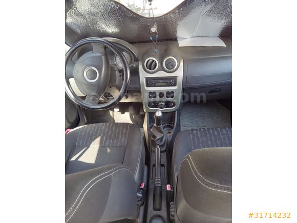 Sahibinden Düşük km Dacia Logan 1.4 Black Line 2011 Model