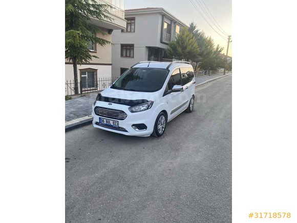 Sahibinden Ford Tourneo Courier 1.5 TDCi Journey Trend 2019 Model 