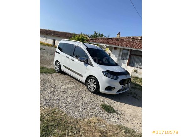 Sahibinden Ford Tourneo Courier 1.5 TDCi Journey Trend 2019 Model 