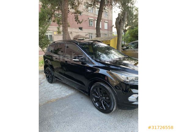 Kayıtsız ve değişensiz Ford Kuga 1.5 TDCi ST Line 2017 Model 