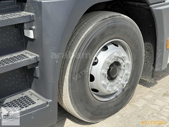 İZGİ'DEN 2023 MODEL 220 BİN KM'DE FORD 1848T ÇEKİCİ