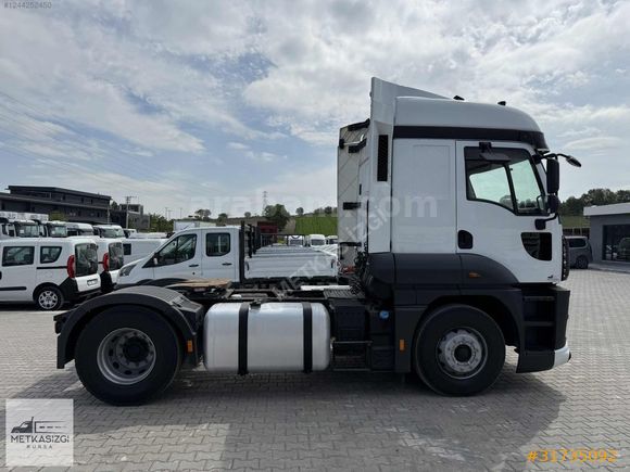 İZGİ'DEN 2023 MODEL 220 BİN KM'DE FORD 1848T ÇEKİCİ