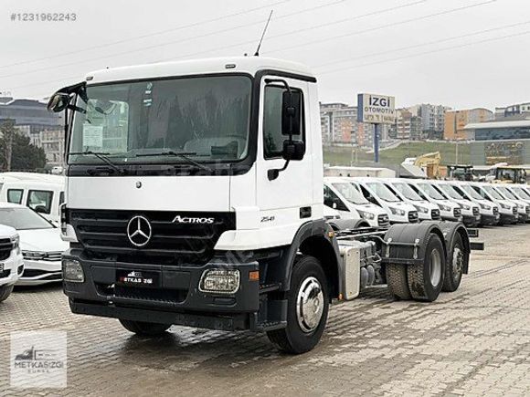 İZGİ'DEN 2006 MODEL MERCEDES ACTROS 2541 L (ÇAÇA) KAMYON