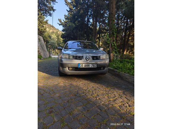 Sahibinden  Megane 1.6 Dynamique 2004 Model  ACİLL  ihtiyaçtan dolayı satılık fırsat aracı