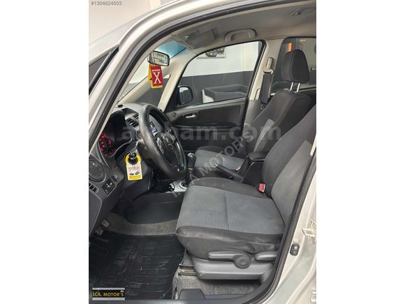 JAPON HARİKASI SUZUKI SX4 1.6 GL DONANIMLI LPG'Lİ ÖZEL PLAKALI