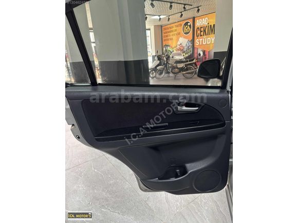 JAPON HARİKASI SUZUKI SX4 1.6 GL DONANIMLI LPG'Lİ ÖZEL PLAKALI