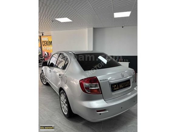 JAPON HARİKASI SUZUKI SX4 1.6 GL DONANIMLI LPG'Lİ ÖZEL PLAKALI