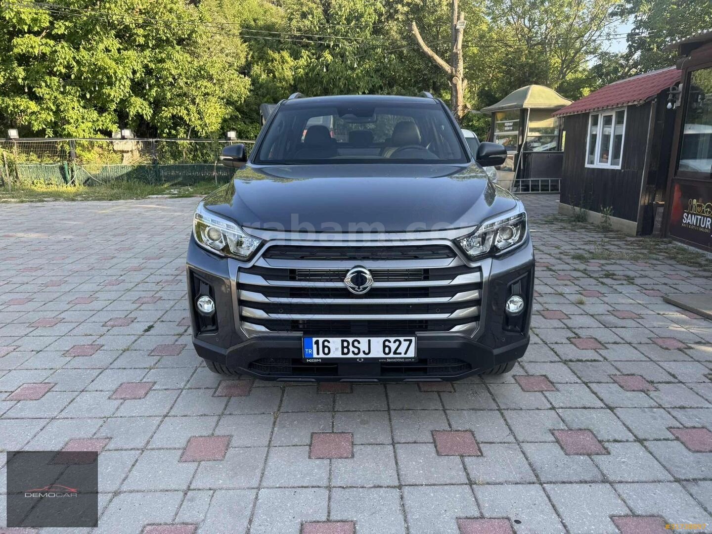 Galeriden KGM SsangYong Musso Grand 2.2 D Platinum Plus 2024 Model Bursa 29.000 km Gri 2