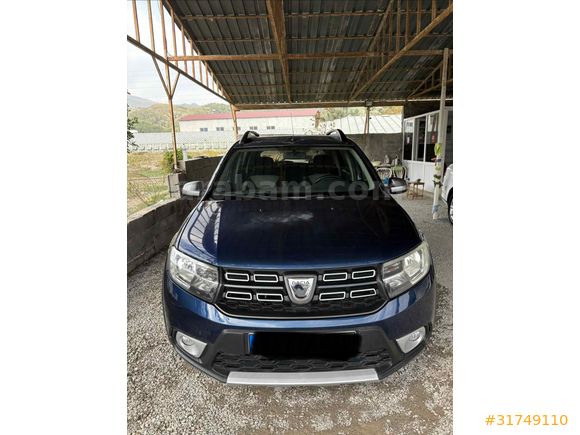 Galeriden Dacia Sandero 1.5 dCi Stepway 2016 model 2017 çıkışlı hatasız boyasız Mersin