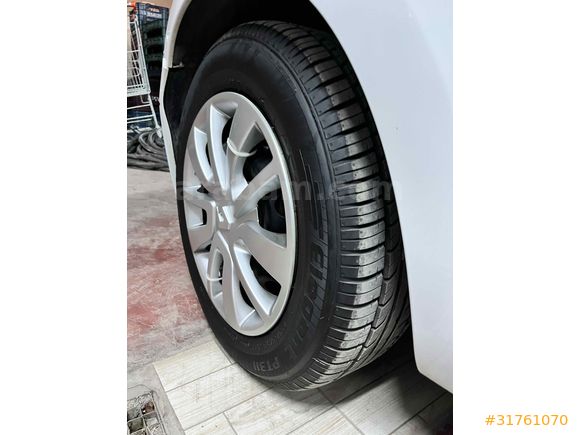 Sahibinden Renault Clio 1.2 Joy 2014 Model  