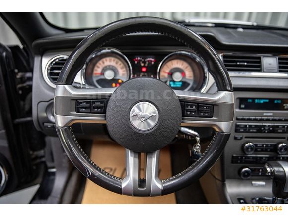 2010 FORD MUSTANG 4.6 GT ISITMA_DERİ_CRUISE_131.217KM