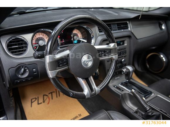 2010 FORD MUSTANG 4.6 GT ISITMA_DERİ_CRUISE_131.217KM