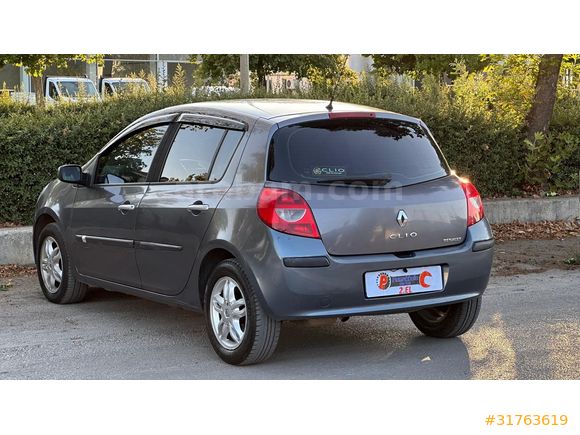 OTOMATİK VİTES TEMIZ KULLANILMIŞ AİLE ARACI ARAYANLARA