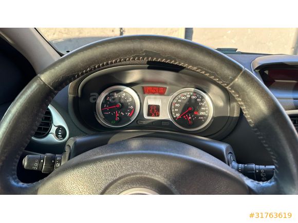 OTOMATİK VİTES TEMIZ KULLANILMIŞ AİLE ARACI ARAYANLARA