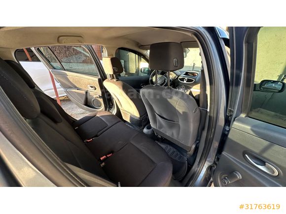 OTOMATİK VİTES TEMIZ KULLANILMIŞ AİLE ARACI ARAYANLARA