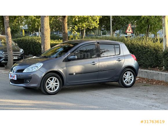 OTOMATİK VİTES TEMIZ KULLANILMIŞ AİLE ARACI ARAYANLARA