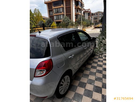 Sahibinden Renault Clio 1.2 Expression 2010 Model